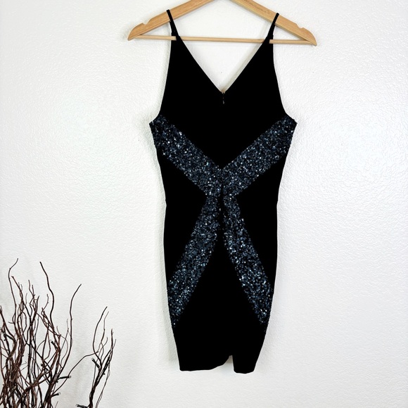 DRESS THE POPULATION Sequin Mini Dress - Picture 3 of 6